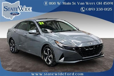 Photo of a 2021 Hyundai Elantra Hybrid Limited 4DR Sedan for sale