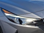 2022 ELANTRA Hybrid Thumbnail 9