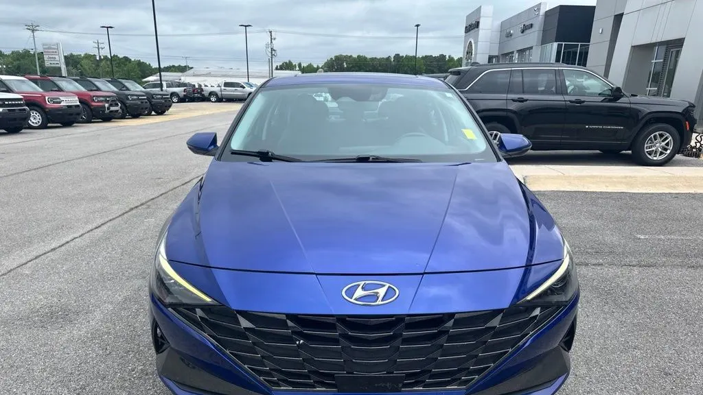 2023 Hyundai ELANTRA Hybrid Limited