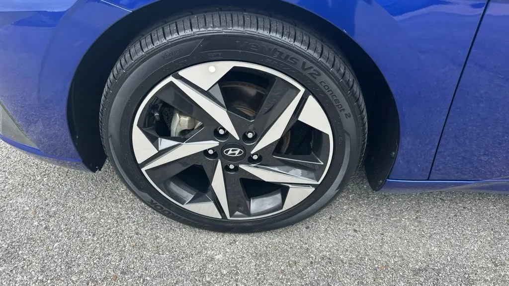 2023 Hyundai ELANTRA Hybrid Limited