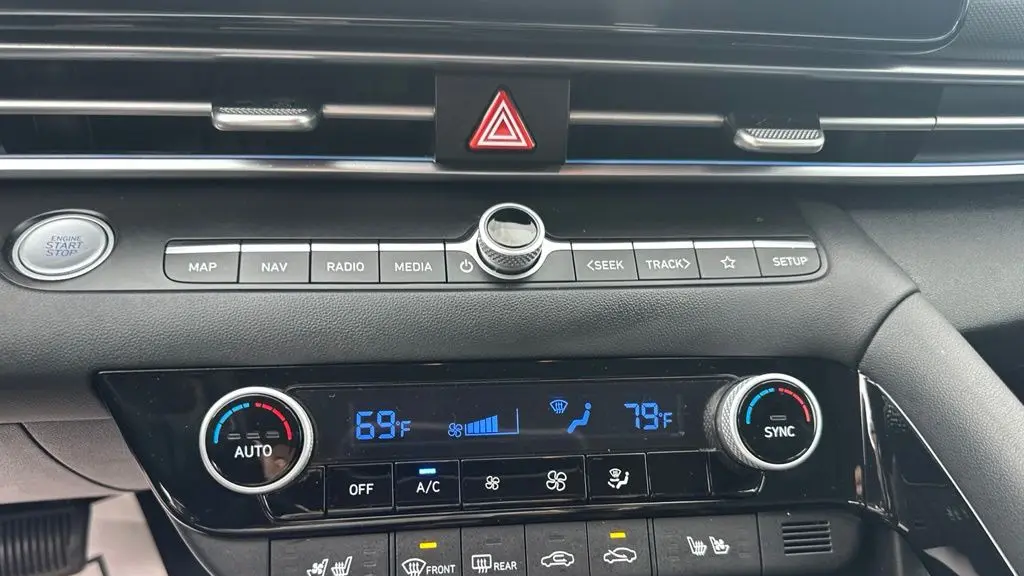 2023 Hyundai ELANTRA Hybrid Limited