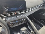 2023 ELANTRA Hybrid Thumbnail 21