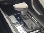 2023 ELANTRA Hybrid Thumbnail 22