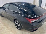 2023 ELANTRA Hybrid Thumbnail 3