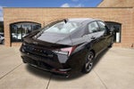 2022 ELANTRA Hybrid Thumbnail 3