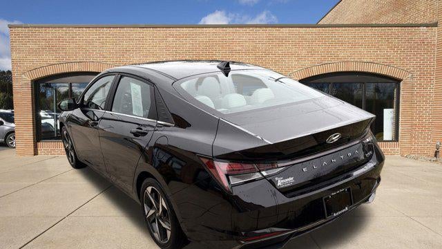 2022 Hyundai ELANTRA Hybrid Limited