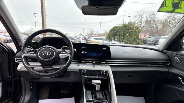 2022 Hyundai ELANTRA Hybrid Limited