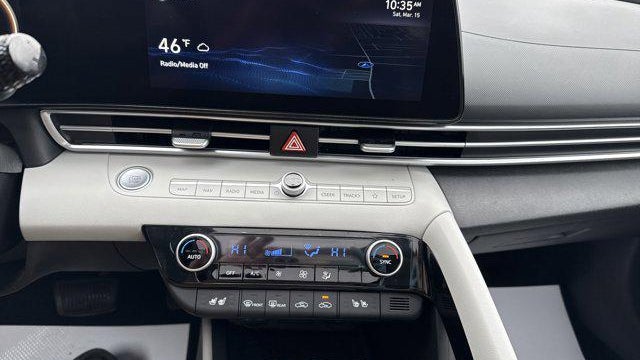 2022 Hyundai ELANTRA Hybrid Limited