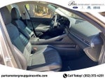 2023 ELANTRA Hybrid Thumbnail 15