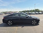 2023 ELANTRA Hybrid Thumbnail 2