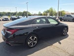 2023 ELANTRA Hybrid Thumbnail 3
