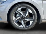 2023 ELANTRA Hybrid Thumbnail 24