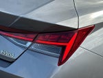 2023 ELANTRA Hybrid Thumbnail 25