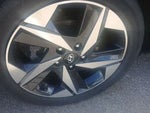2023 ELANTRA Hybrid Thumbnail 11