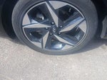 2023 ELANTRA Hybrid Thumbnail 19