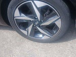 2023 ELANTRA Hybrid Thumbnail 17