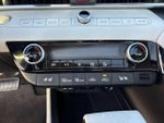 2023 ELANTRA Hybrid Thumbnail 20
