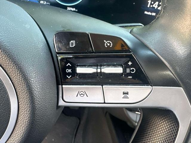 2023 Hyundai Elantra - $22,300