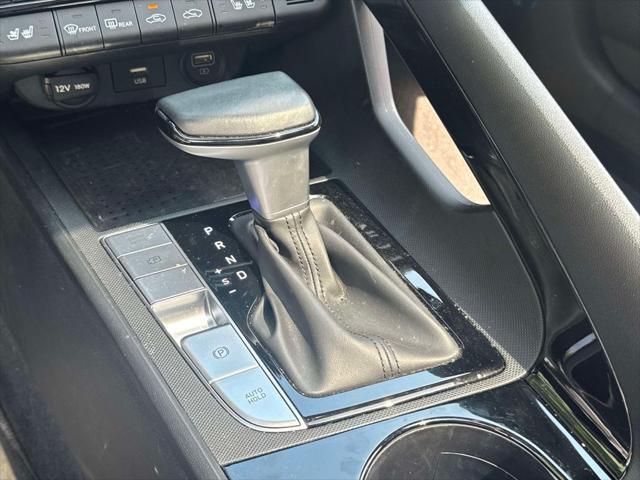 2023 Hyundai Elantra - $22,300