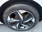 2023 ELANTRA Hybrid Thumbnail 19