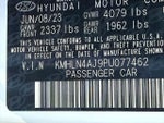 2023 ELANTRA Hybrid Thumbnail 33