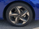 2023 ELANTRA Hybrid Thumbnail 18