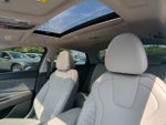 2023 ELANTRA Hybrid Thumbnail 26