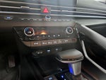 2024 ELANTRA Hybrid Thumbnail 17