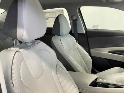 Photo of a 2025 Hyundai Elantra Hybrid Limited 4DR Sedan for sale