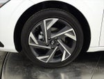 2025 ELANTRA Hybrid Thumbnail 13