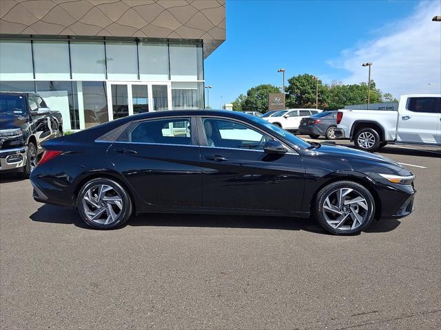 2025 Hyundai Elantra - $24,505