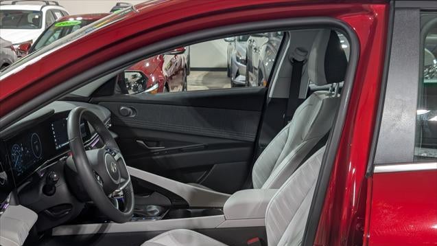 2026 Hyundai ELANTRA Hybrid Limited