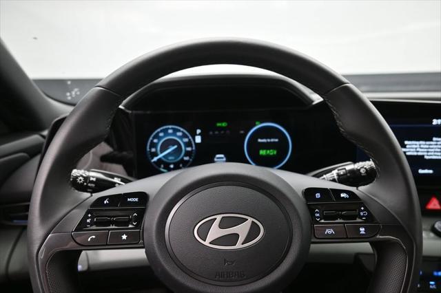 2026 Hyundai Elantra - $27,524