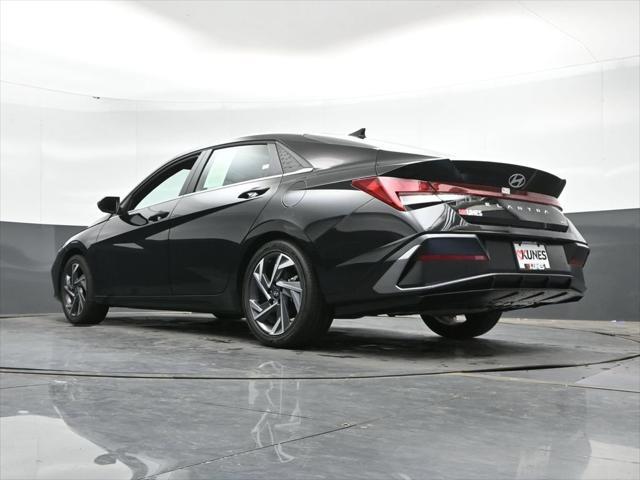 2026 Hyundai Elantra - $27,524