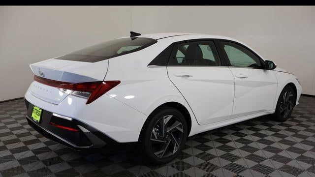 2026 Hyundai ELANTRA Hybrid Limited
