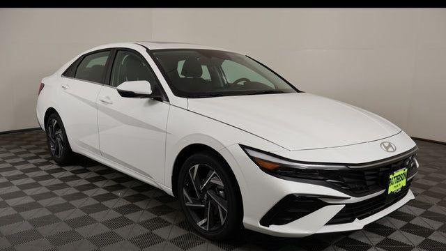 2026 Hyundai ELANTRA Hybrid Limited