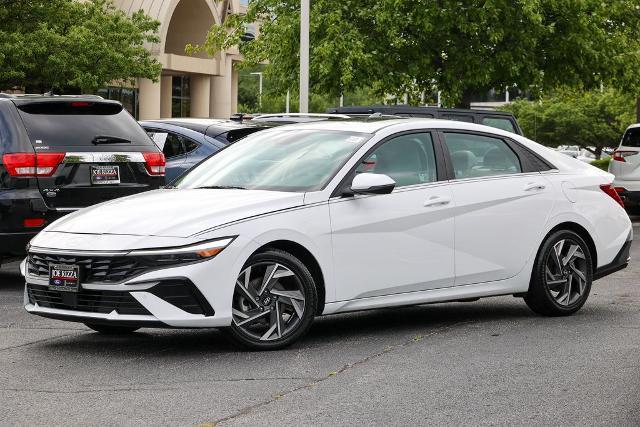 2024 Hyundai Elantra - $24,203
