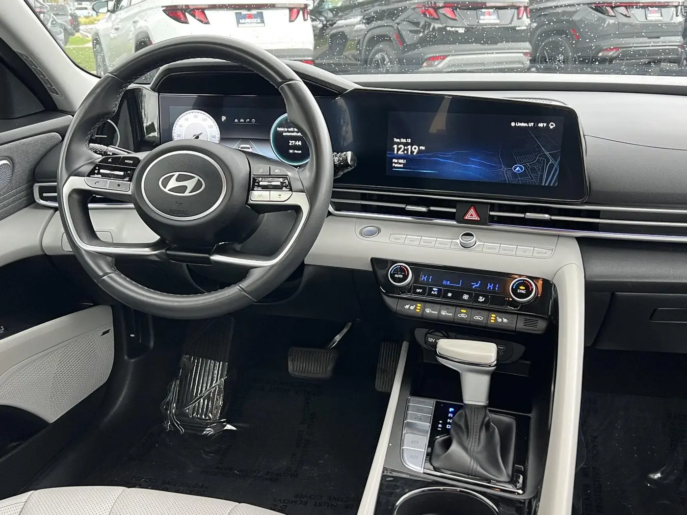 2024 Hyundai Elantra - $24,957