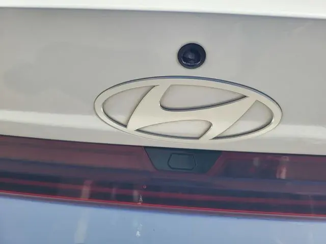 2024 Hyundai Elantra - $19,873