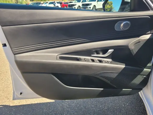 2024 Hyundai Elantra - $19,873