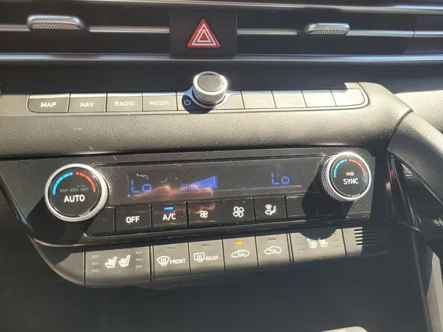 2024 Hyundai Elantra - $19,873