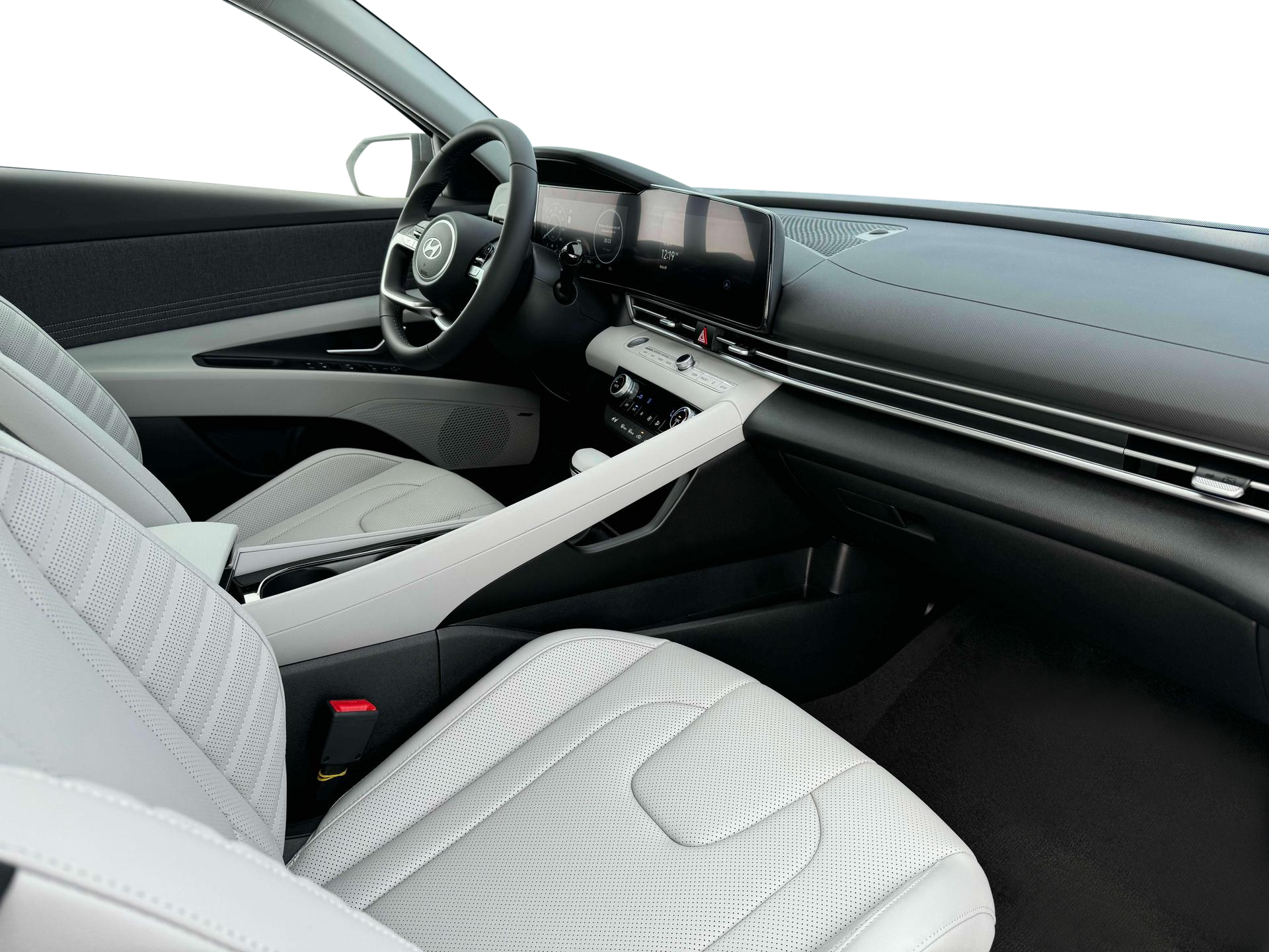 2025 Hyundai Elantra - $27,999