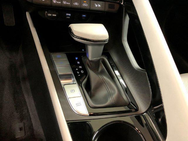 2025 Hyundai Elantra - $27,999