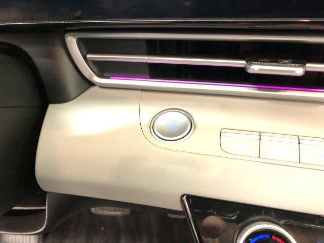 2025 Hyundai Elantra - $27,999