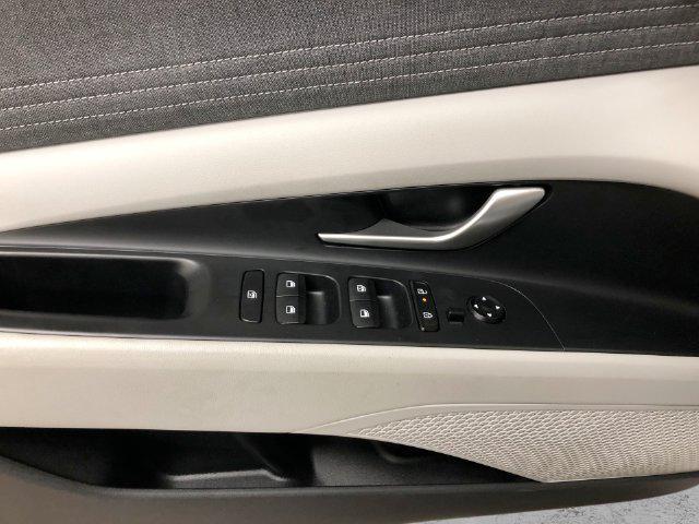 2025 Hyundai Elantra - $27,999