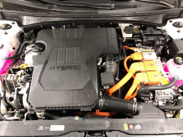 2025 Hyundai Elantra - $27,999