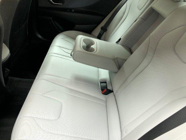 2025 Hyundai Elantra - $27,999