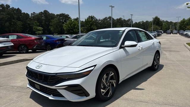 Preowned 2025 Hyundai ELANTRA Hybrid Limited for Sale