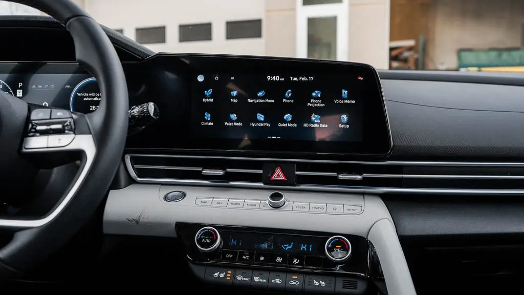 2026 Hyundai ELANTRA Hybrid Limited