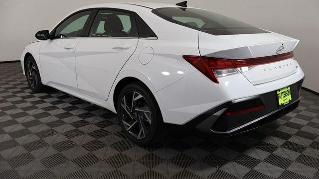 2026 Hyundai ELANTRA Hybrid Limited